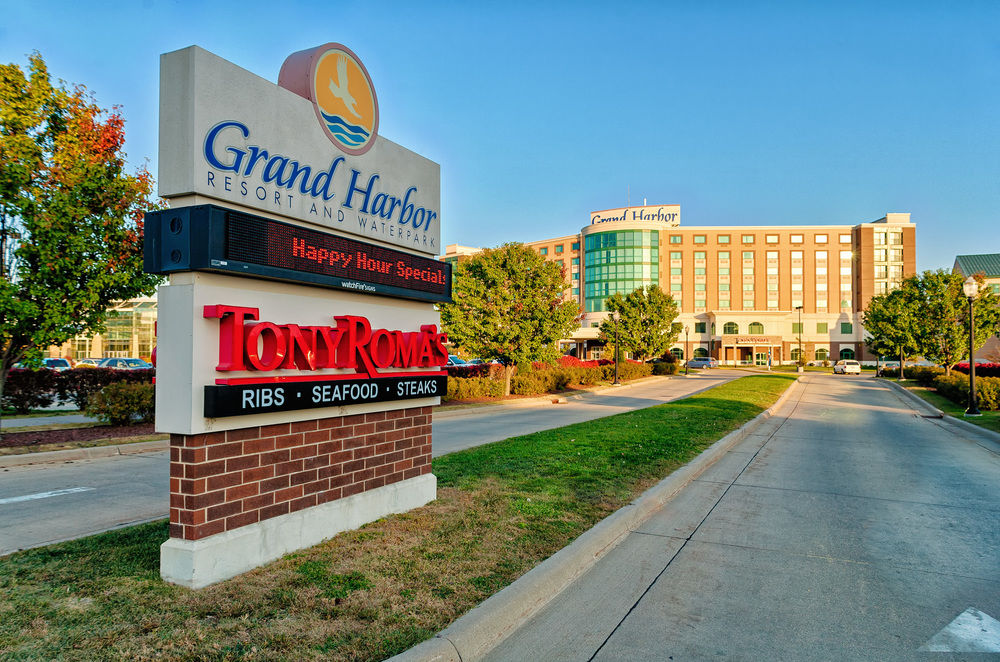 Tony-Romas-Dubuque